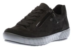 Ara Allesandra Black